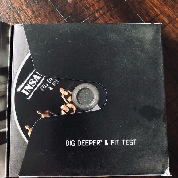 Beachbody Insanity Workout DVD Fitness 10-disc Set - Picture 5 of 14